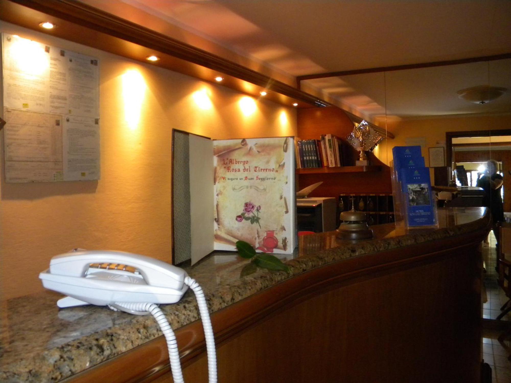 Hotel Rosa Del Tirreno Quercianella Zewnętrze zdjęcie