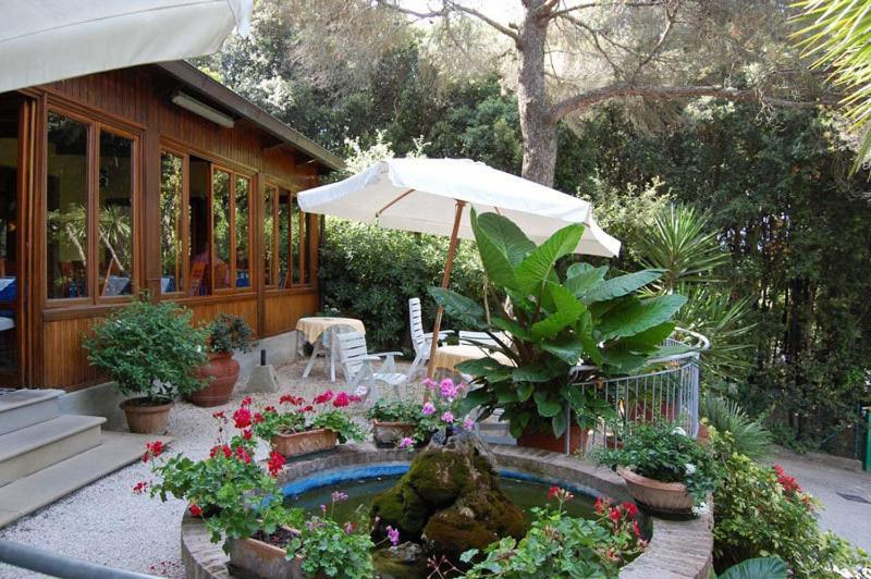 Hotel Rosa Del Tirreno Quercianella Zewnętrze zdjęcie