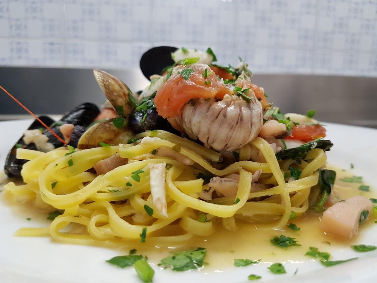 Hotel Rosa Del Tirreno Quercianella Zewnętrze zdjęcie