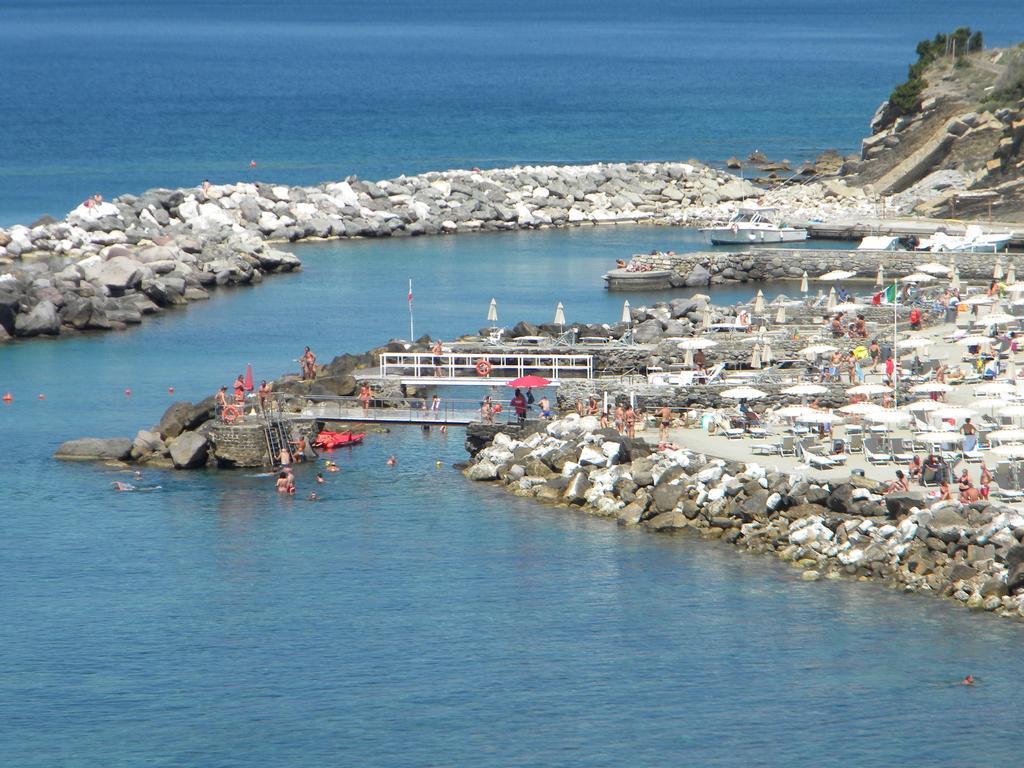 Hotel Rosa Del Tirreno Quercianella Zewnętrze zdjęcie